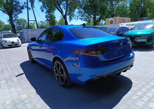 Alfa Romeo Giulia cena 234900 przebieg: 1, rok produkcji 2024 z Gdynia małe 211